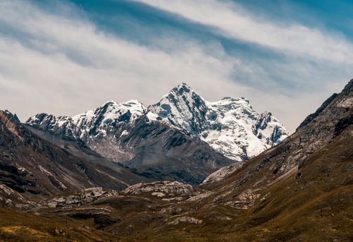 Free Scenic view of a snowcapped mountain in Cordillera Blanca, Peru. Stock Photo