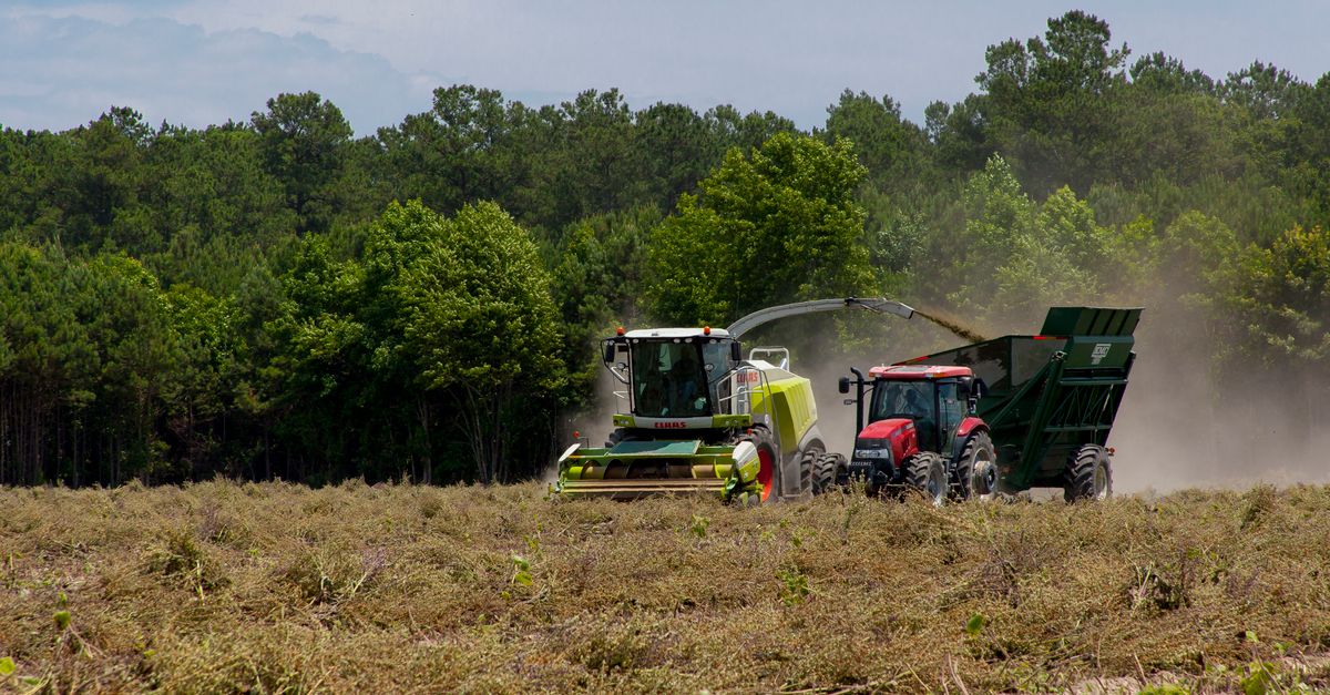Farm Equipment Towing Services: Rural Challenges & Solutions