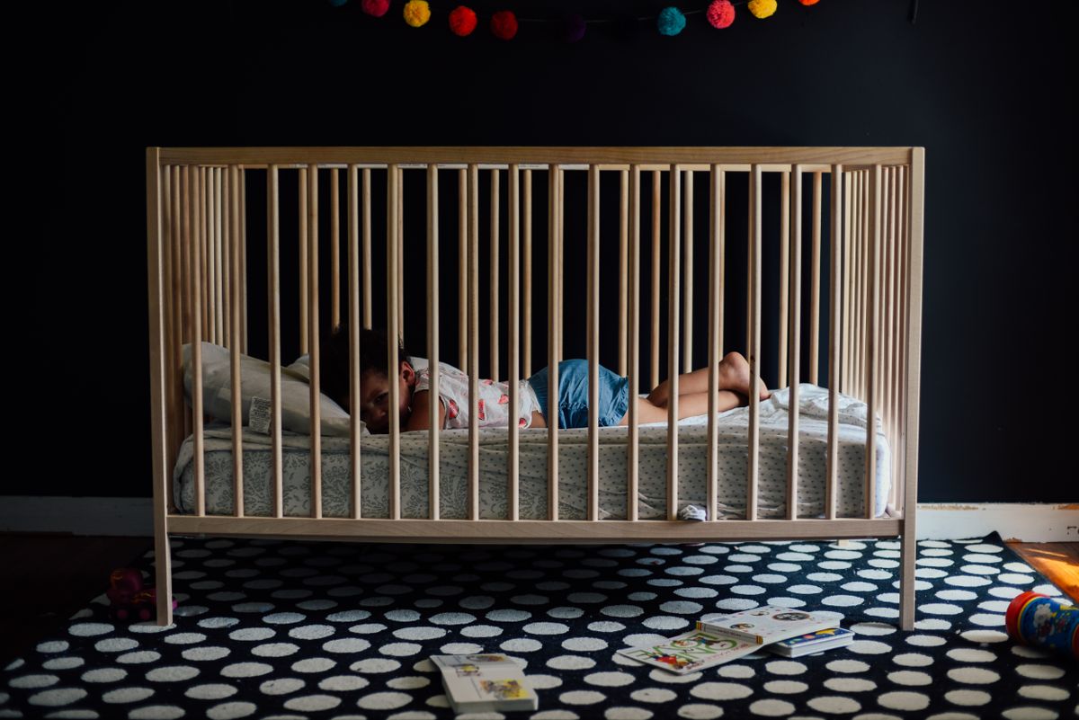 Co-Sleeping vs Crib: Safety Guidelines & How to Decide