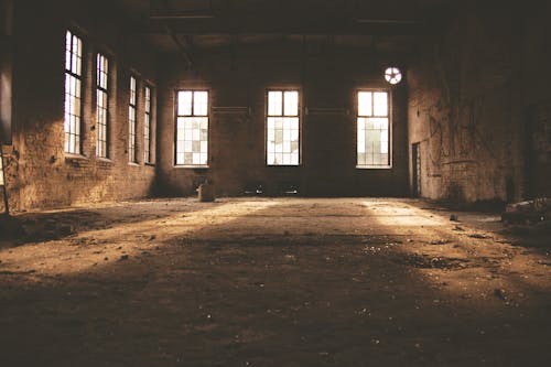 Interior Del Edificio De Hormigón Marrón