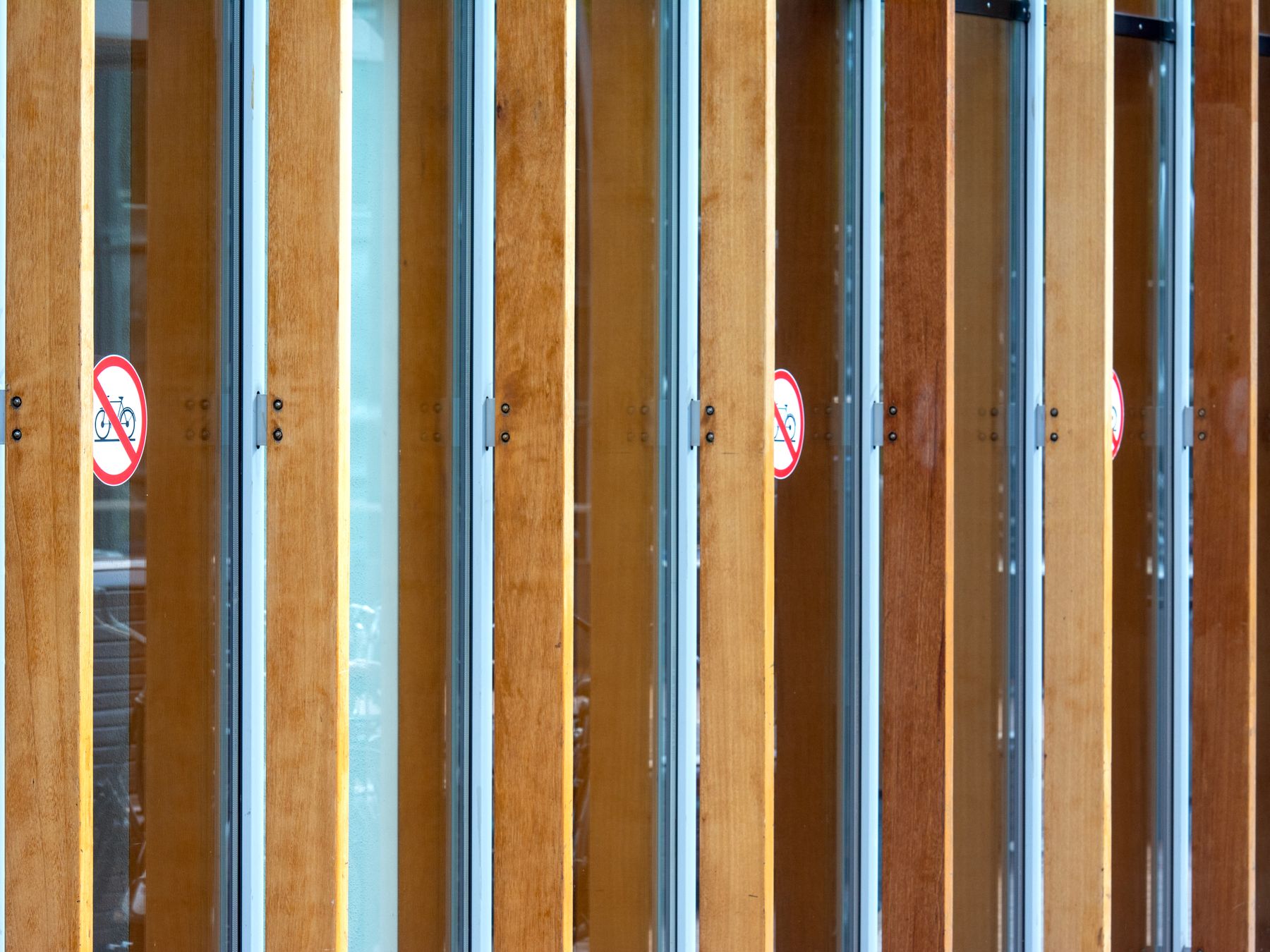 Fence and Decking Painting in Elephant and Castle — quality trade paint going on in two coats