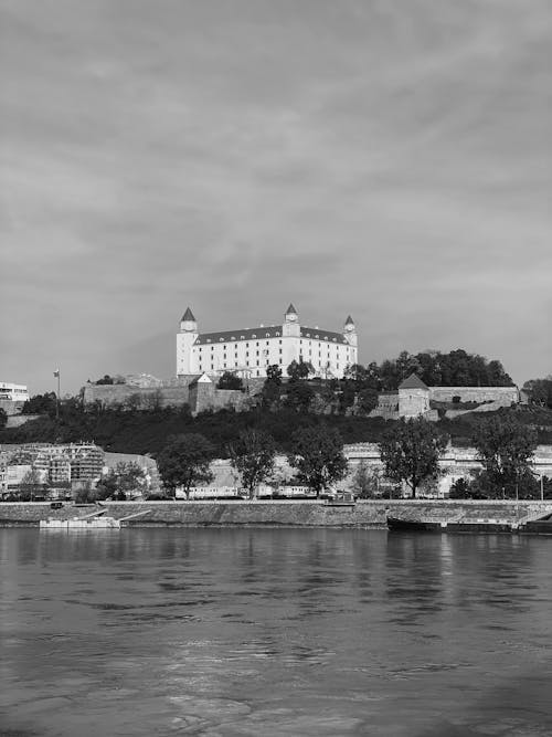 Fotobanka s bezplatnými fotkami na tému architektúra, bratislava, bratislavský hrad