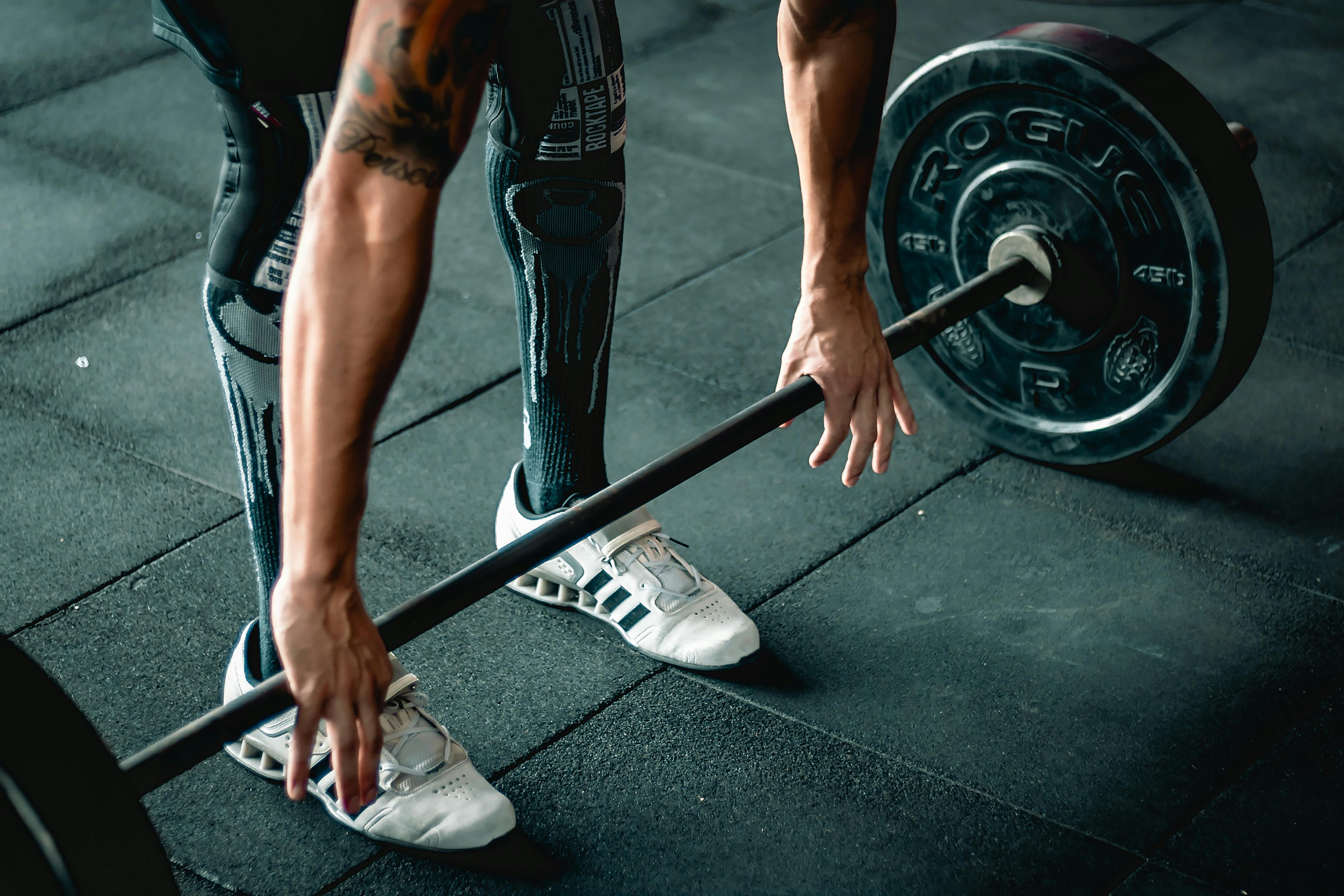 Sports Background Young Athlete Getting Ready For Weight Lifting Training  Powerlifter Hand In Talc Preparing To Bench Press Stock Photo - Download  Image Now - iStock