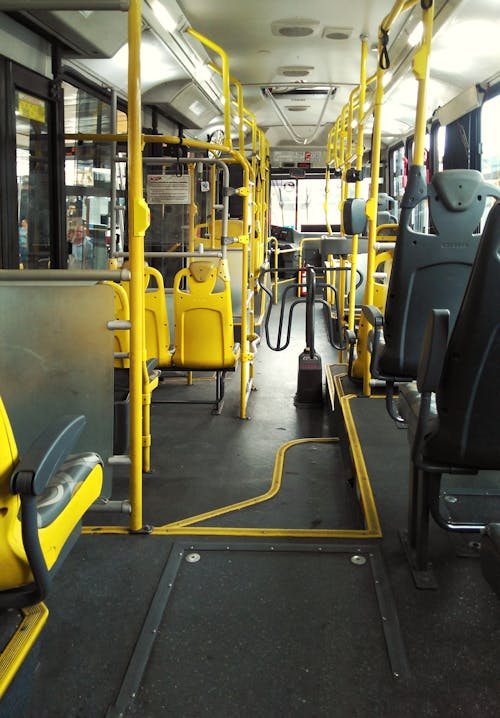 Foto d'estoc gratuïta de autobús, buit, sistema de transport