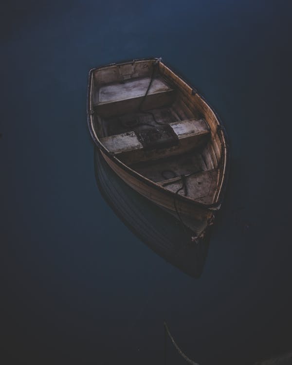 Kostnadsfri bild av båt, kanot, ledsen