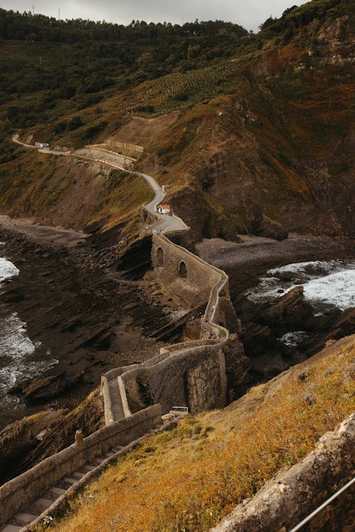 Immagine gratuita di acqua, castello, collina