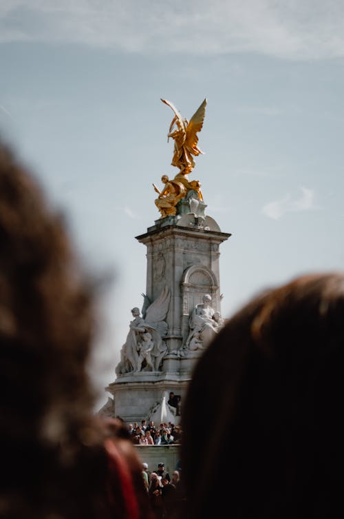 Fotografia Arquitetônica Da Estátua De Anjo