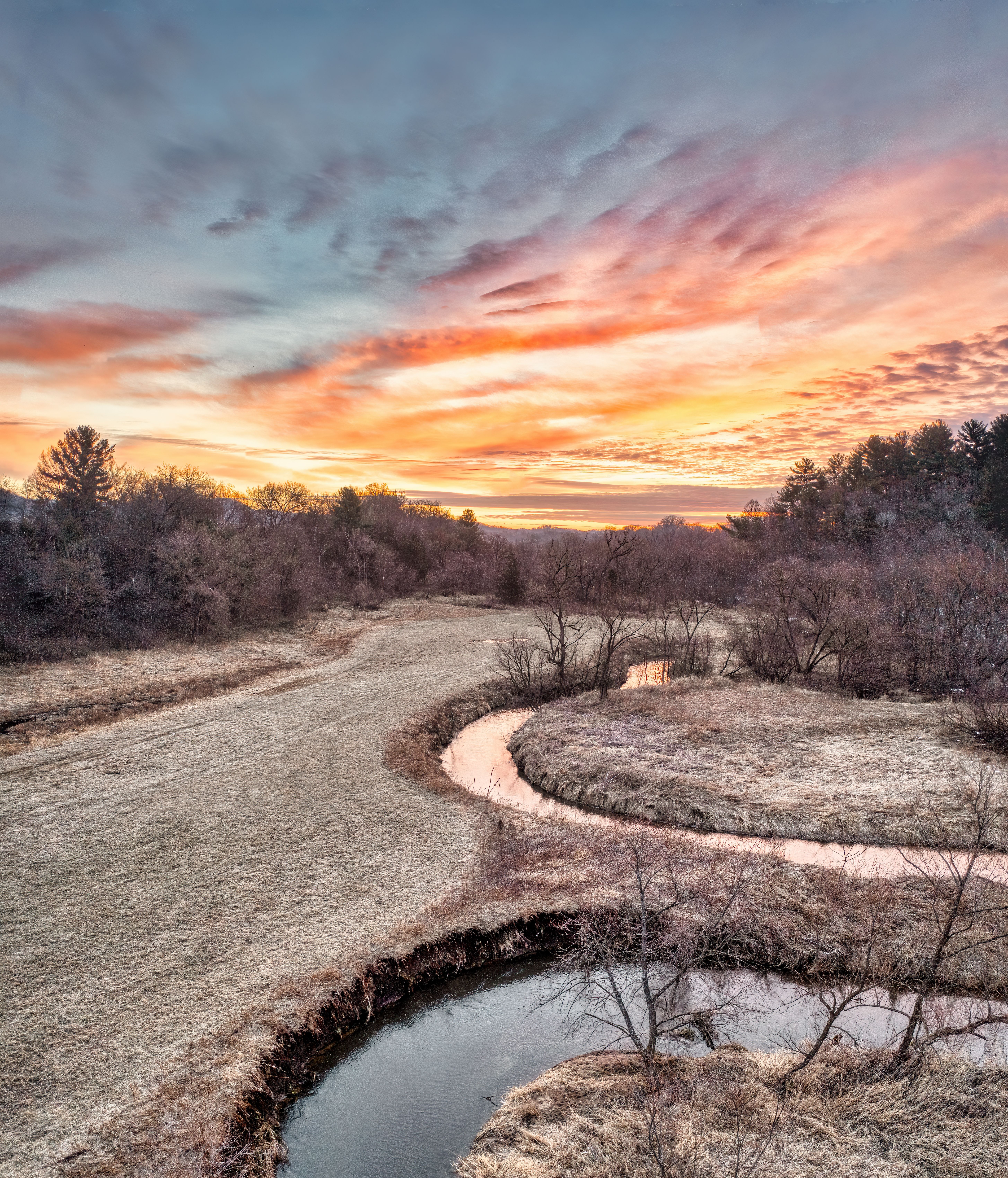 Countryside at Sunset · Free Stock Photo