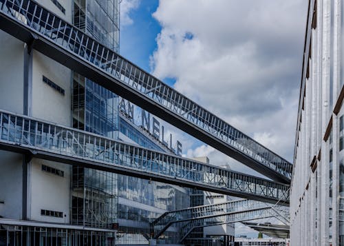 Gratis stockfoto met architectuur, bedrijf, binnenstad