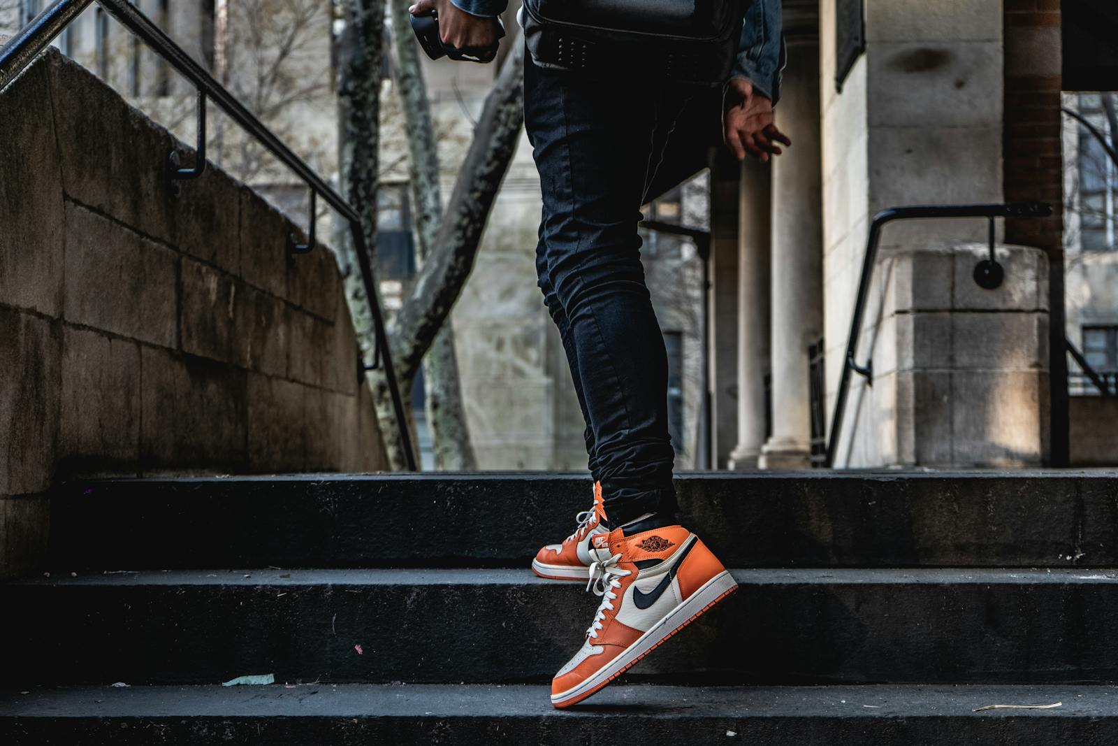 Footstep on stairs