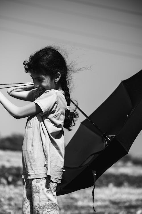 Základová fotografie zdarma na téma chlapec, deštník, dítě