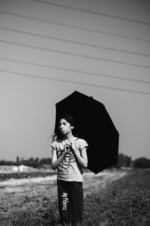 Δωρεάν στοκ φωτογραφιών με άνδρας, Άνθρωποι, βροχή