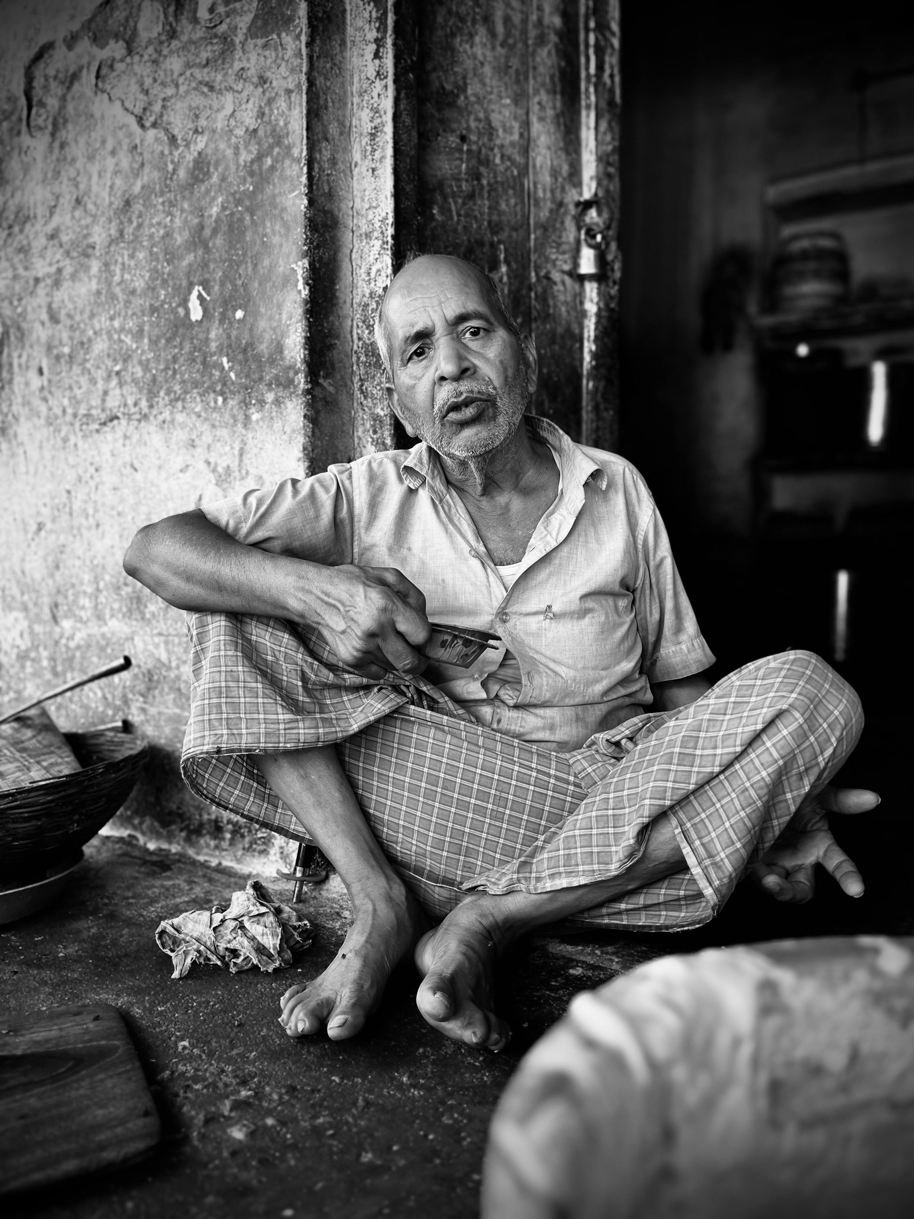 Semiz eshak bilan qora porno Porno pornogi porlamaguncha sikiladi