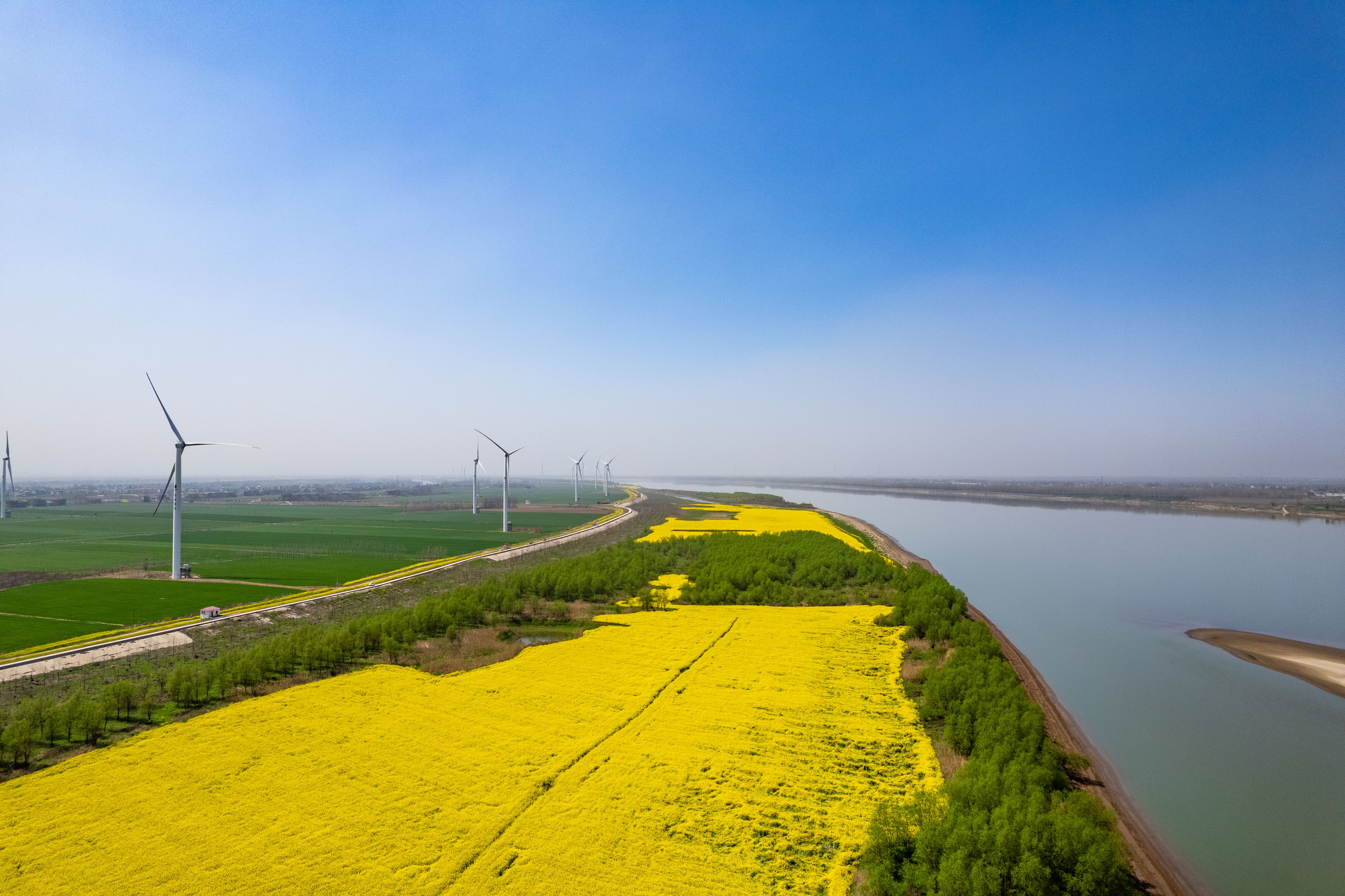 Yellow River Valley — Zhengzhou and the Yellow River Scenic Area