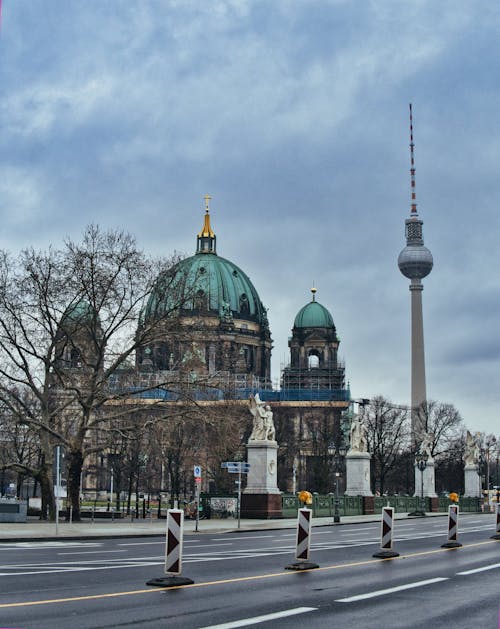 คลังภาพถ่ายฟรี ของ berliner dom, berliner fernsehturm, กรุงเบอร์ลิน