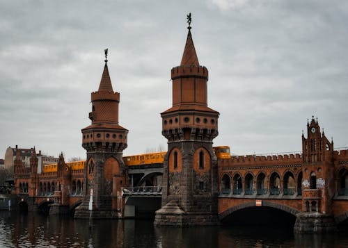Free stock photo of berlin, brick bridge, oberbaum bridge