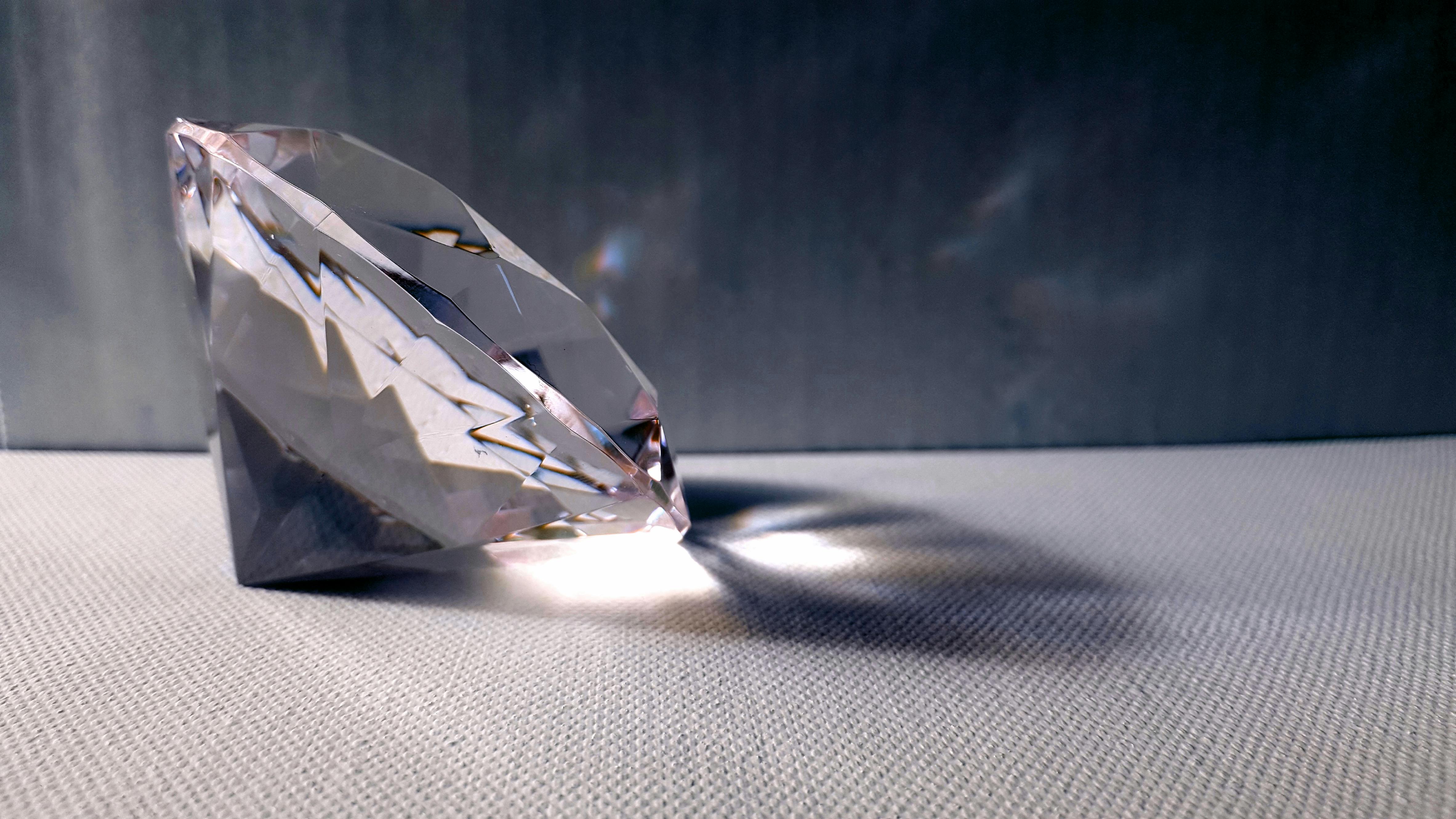 Atleet prepareert gezonde maaltijd