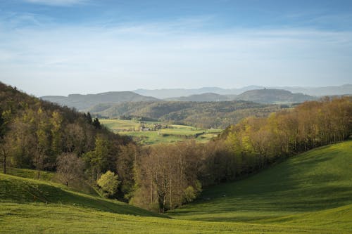 Kostnadsfri bild av berg, dal, falla