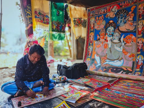 Безкоштовне стокове фото на тему «Будда, Вулиця, жінка»