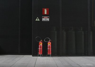 Fire extinguisher