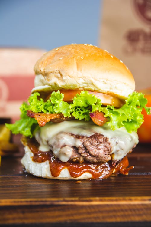 100+ Interesting Burger Photos · Pexels · Free Stock Photos