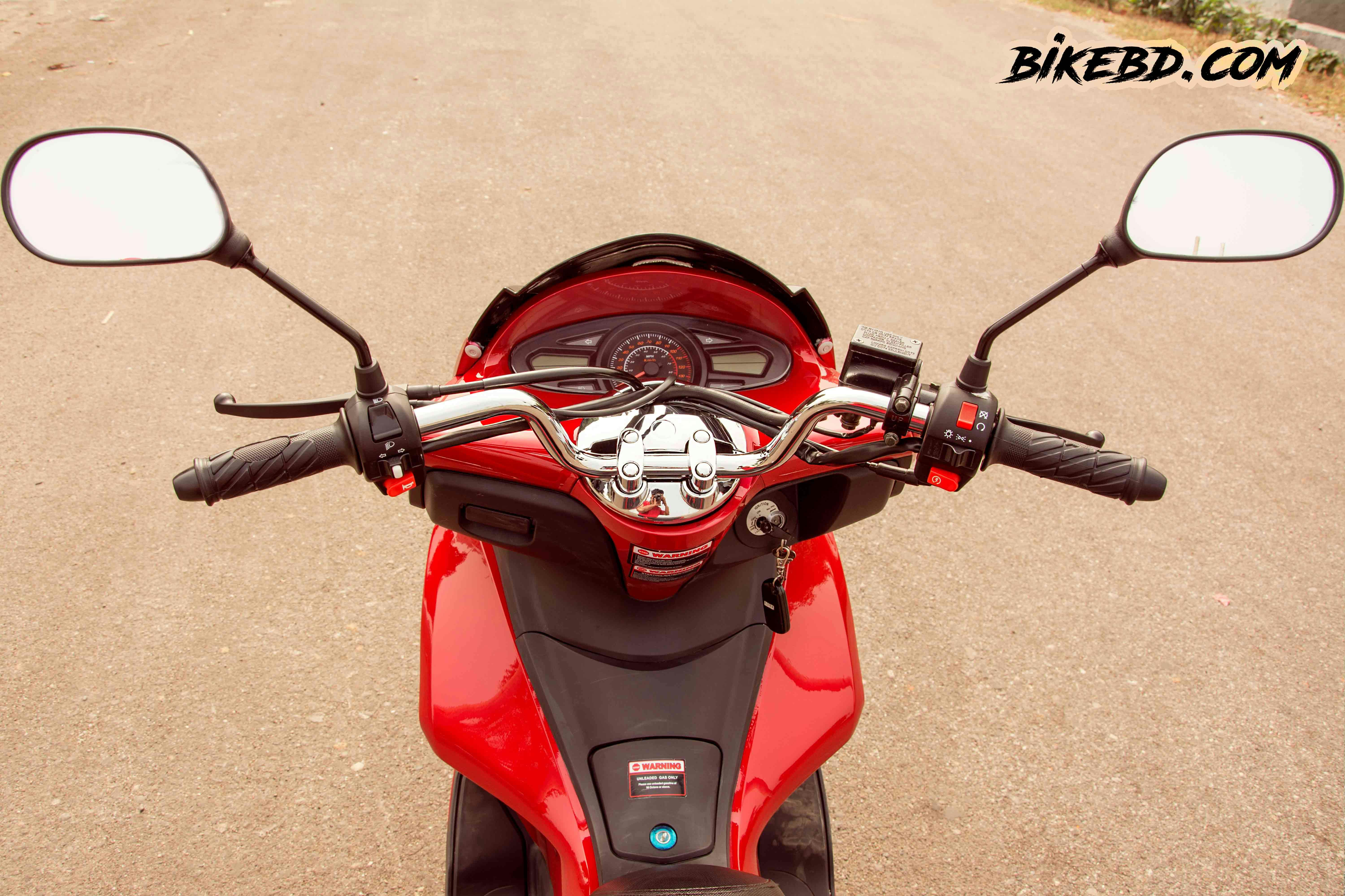 Floral Lace Full-Cup Bra — front