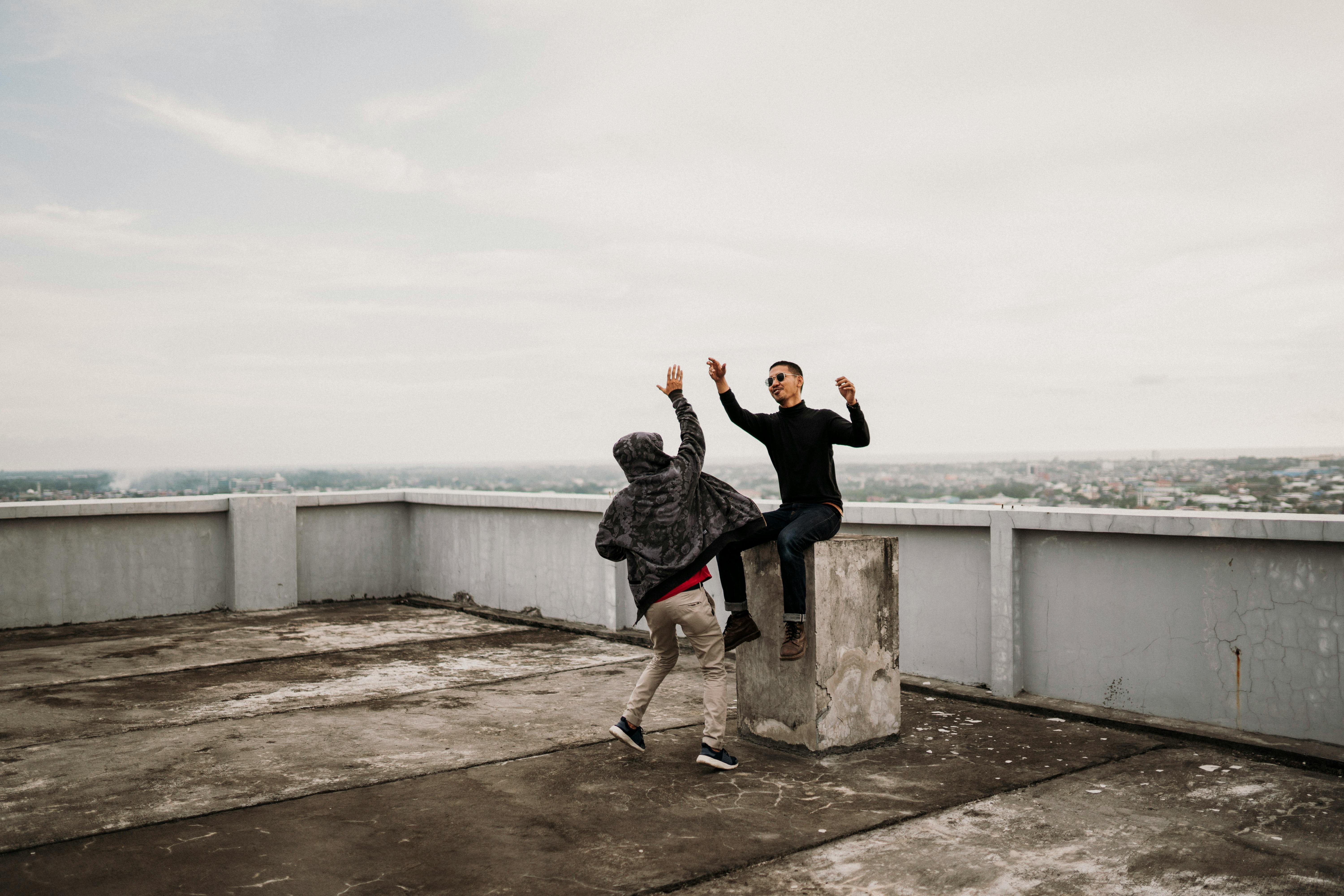 High Five Photos, Download The BEST Free High Five Stock Photos & HD Images