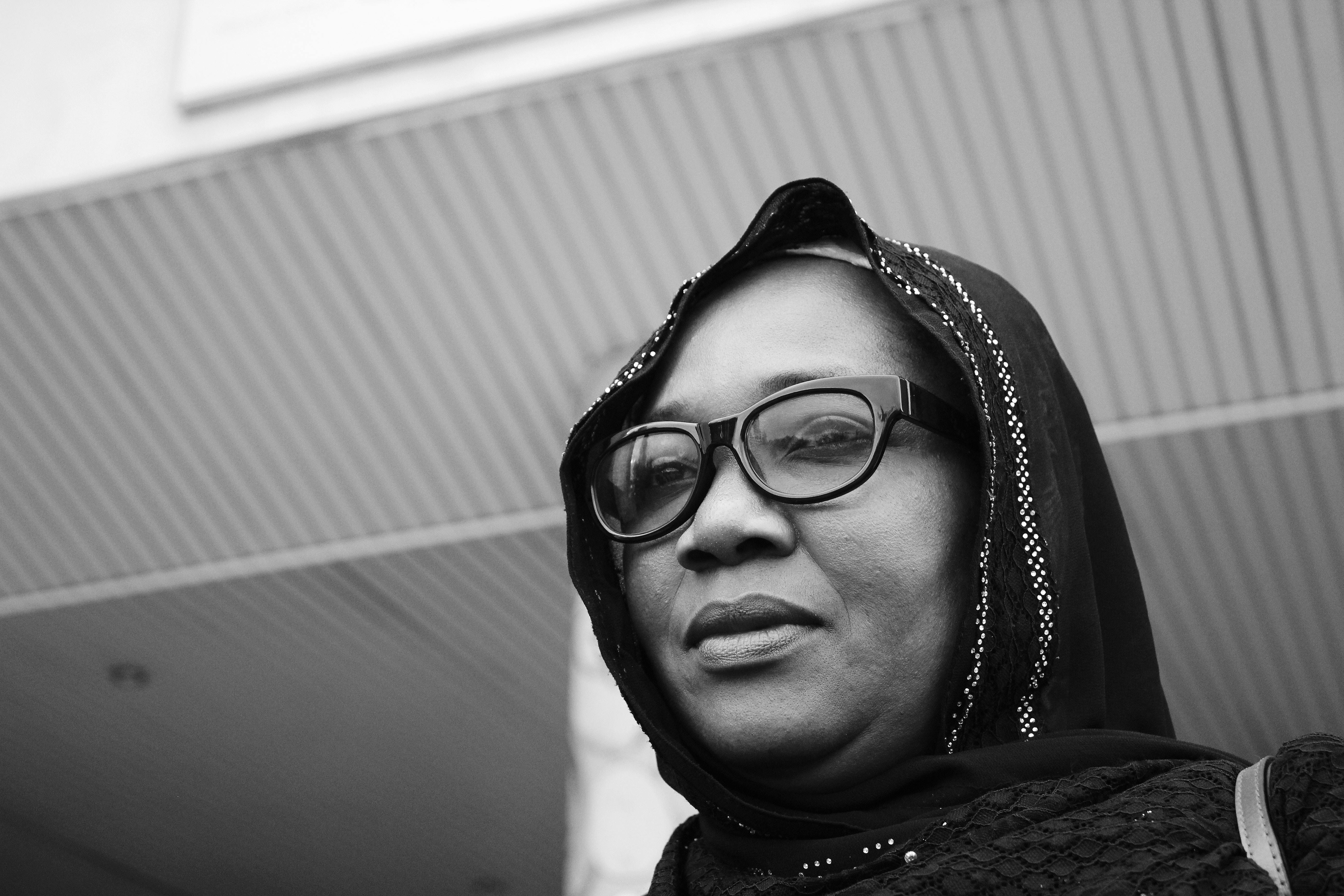 how to wear hijab to cover face