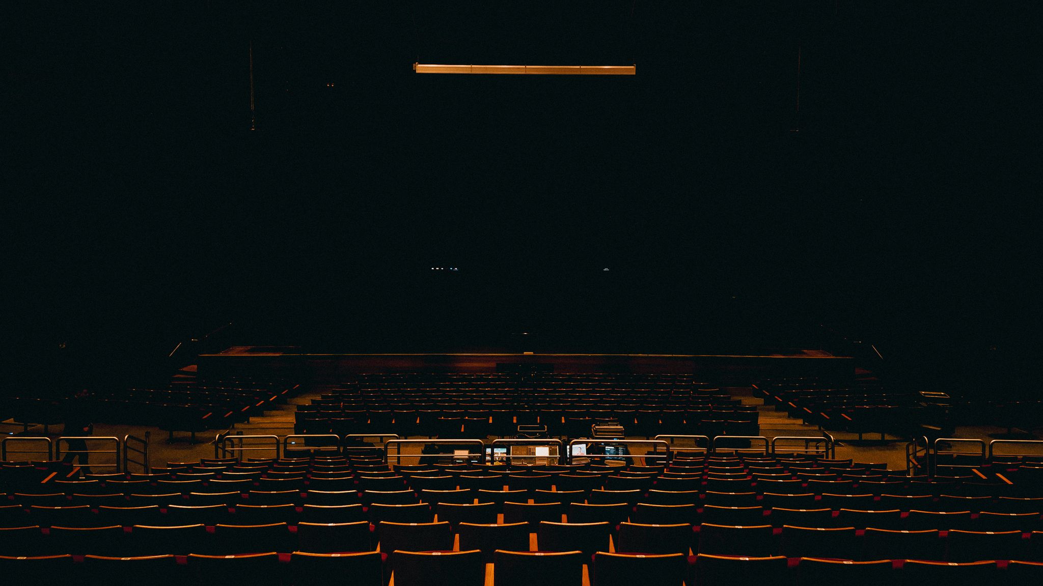 Shakespearetheater Diever past zich aan hitte aan tijdens 'As You Like It'