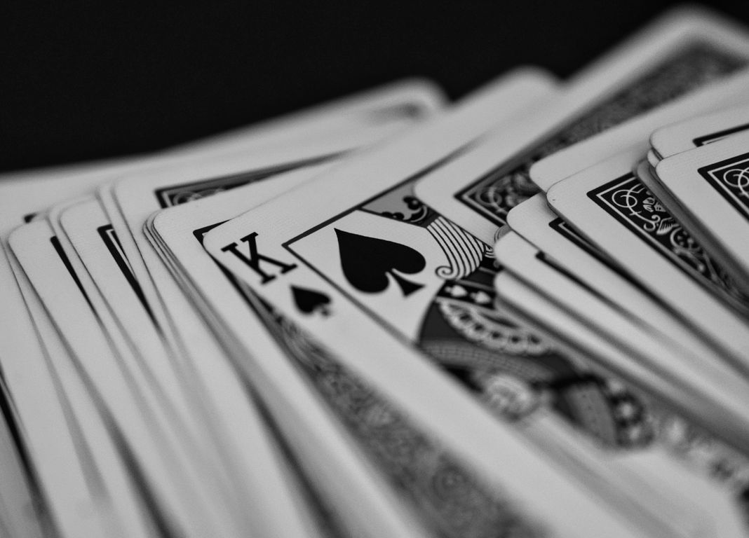 Online Casino: Spielautomaten und Live-Spiele im Überblick