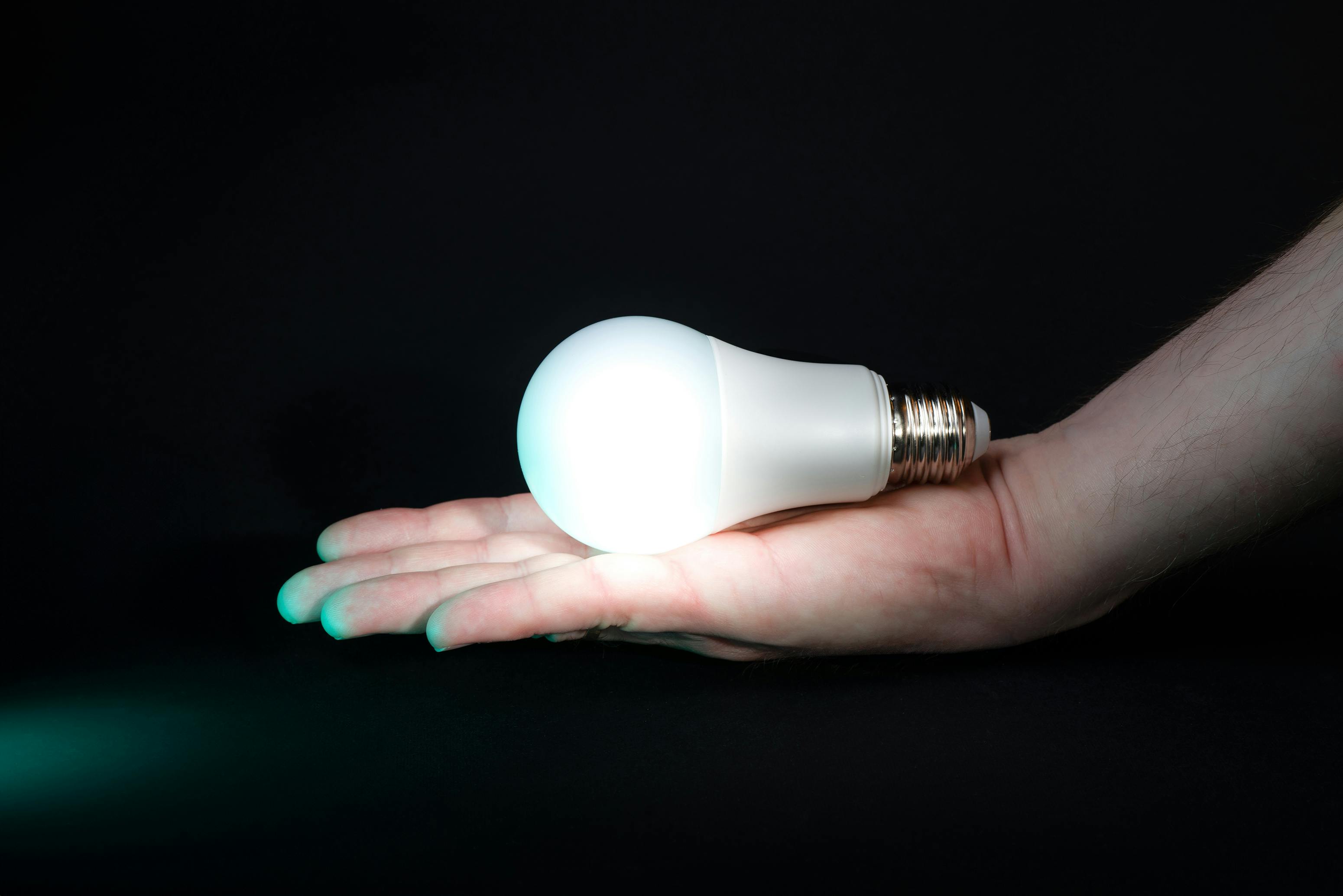 smart home energy saving smart home energy systems — Photo by Jakub Zerdzicki on Pexels