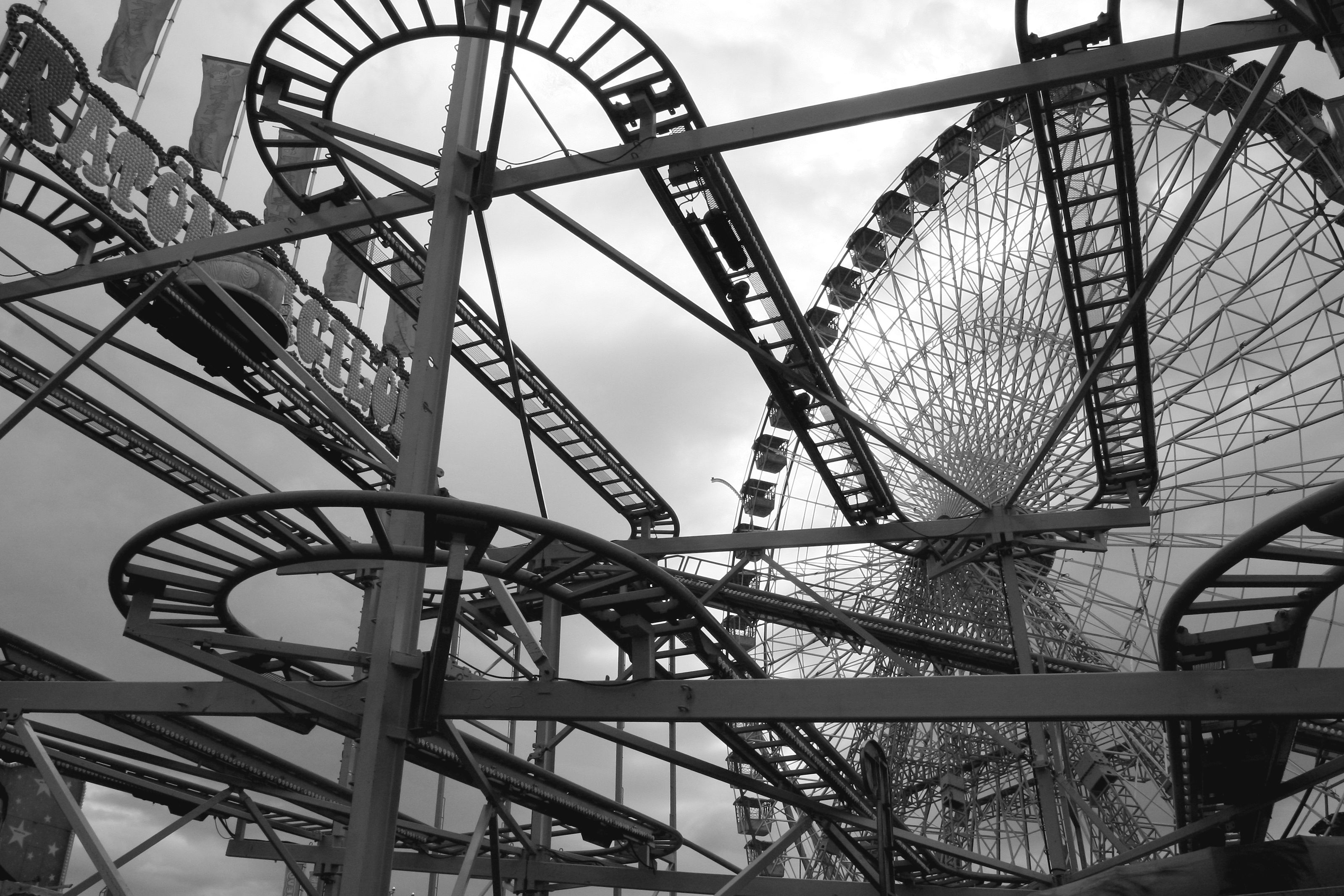 Amusement Park in Black and White · Free Stock Photo