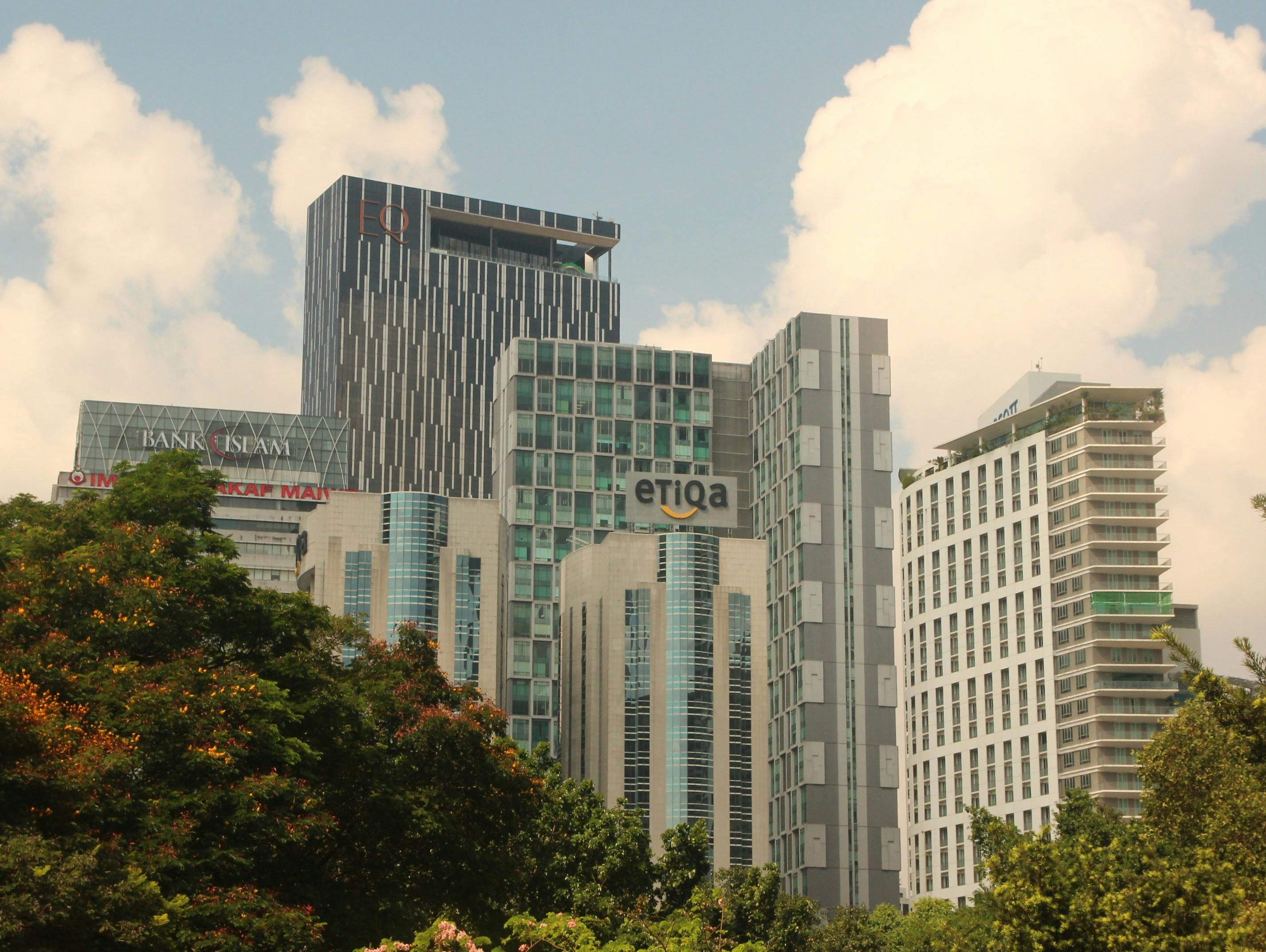 free-stock-photo-of-a-group-of-building