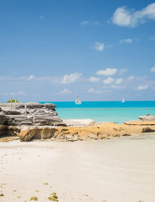 The Ultimate Turks and Caicos Beaches Guide: Powder Sand and Crystal Tides