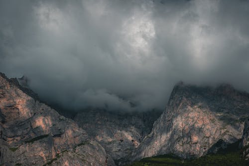 dağlar, kafkaslar, kavkaz içeren Ücretsiz stok fotoğraf