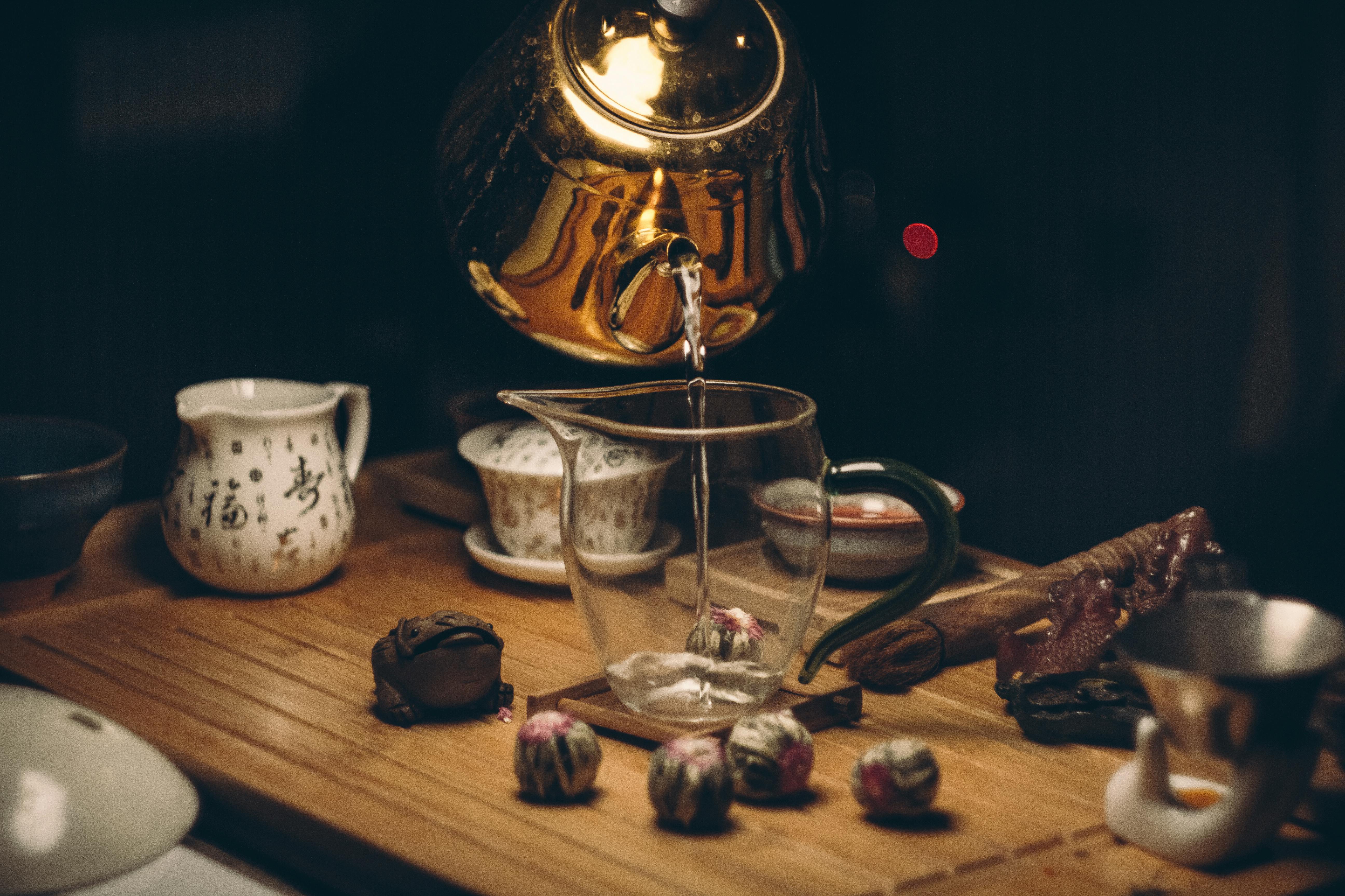 Close-up of Black Teapot · Free Stock Photo