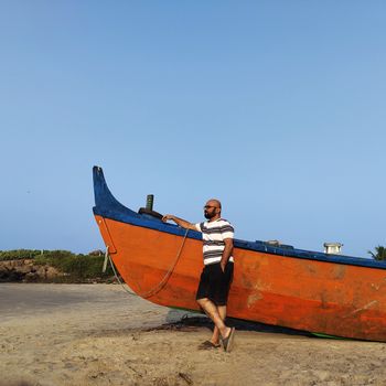 Loves to travel and dance- Till date, he has made different endeavors across the country