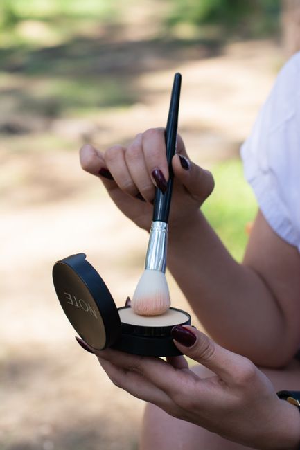 Top Recommended Setting Powders for Every Budget