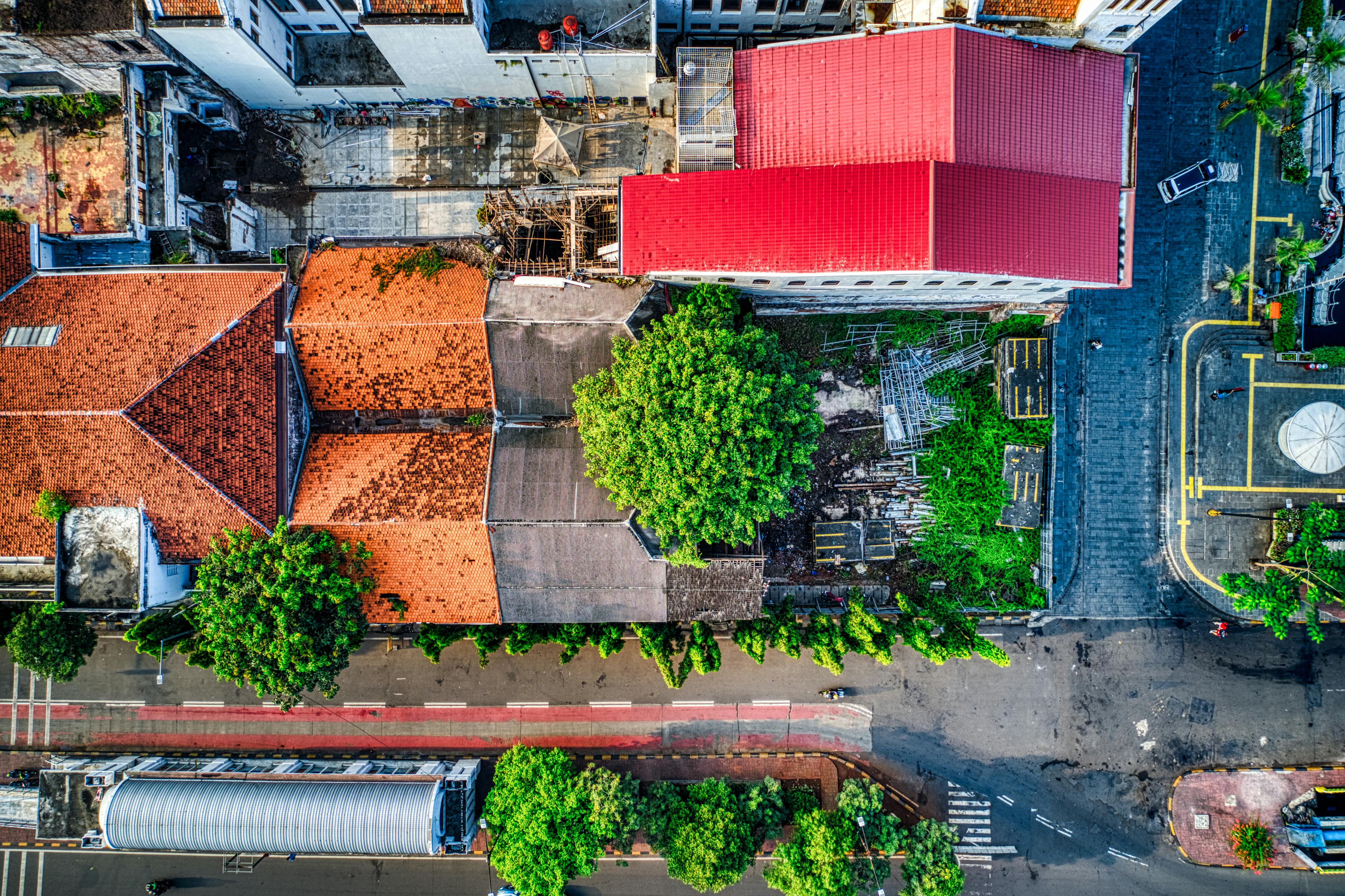 aerial photography of houses and concrete road