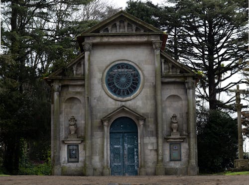 Foto profissional grátis de ancião, basílica, capela