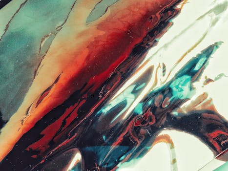 这幅充满活力的抽象画以红色、绿松石和奶油色交织的动态漩涡，激发着创意灵感