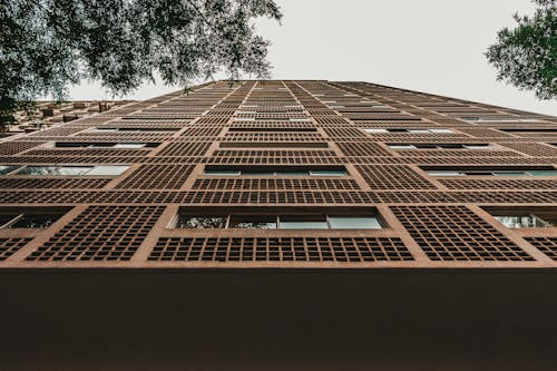 免费 棕色混凝土建筑 素材图片