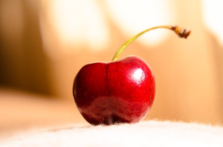 Close-up Photo Of Red Cherry Fruit