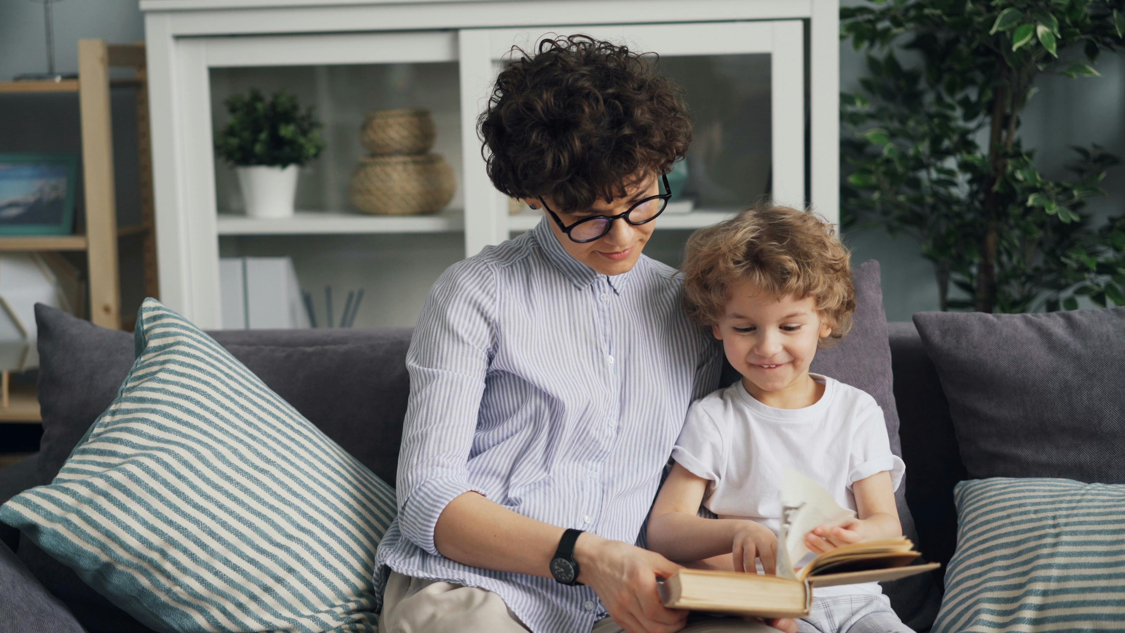 6 Books to Support Your Personal Growth This Year — Photo by Vitaly Gariev on Pexels