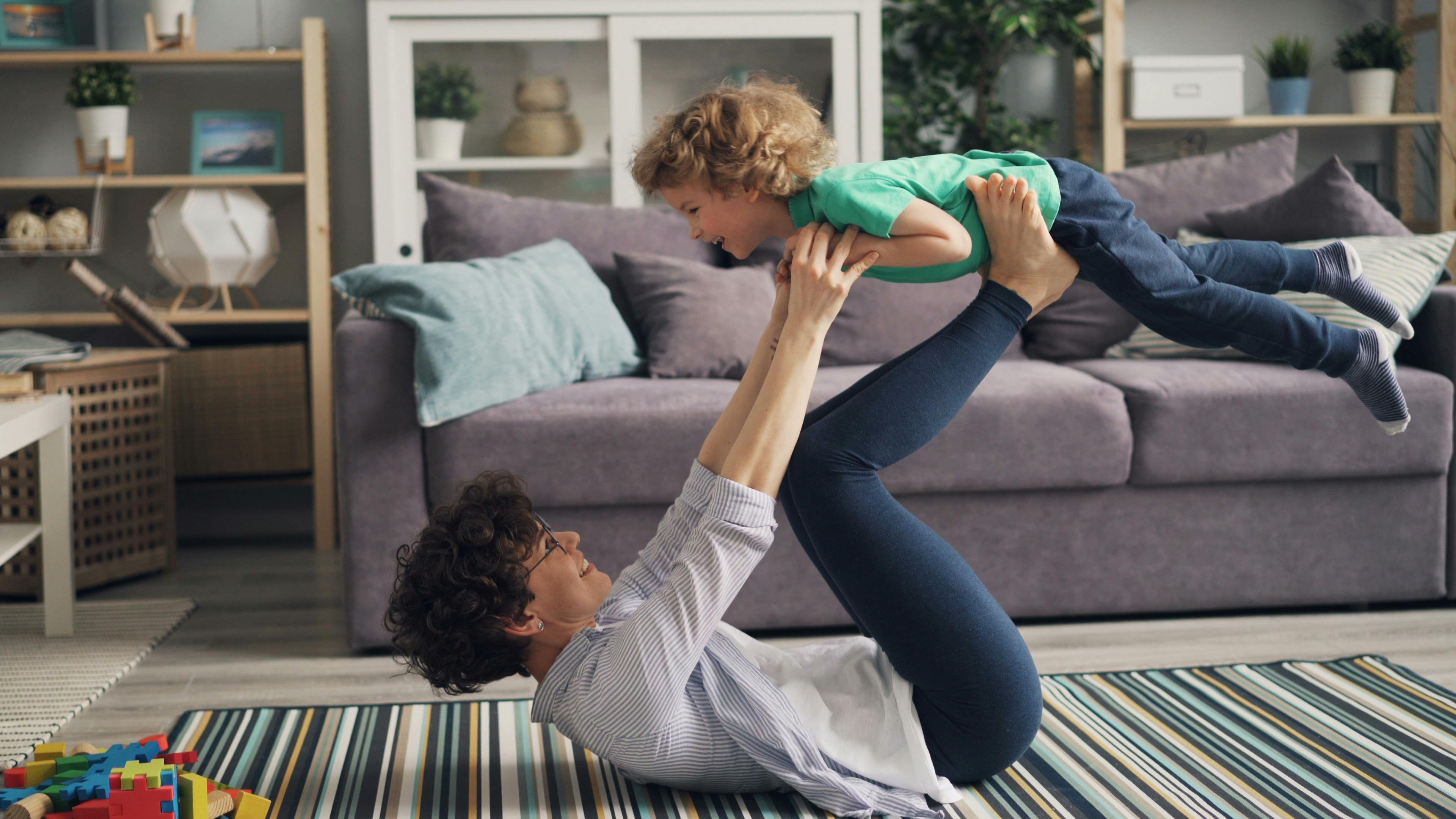 Chicago Parent Answers: What are the best parenting support groups and resources across Chicago? — Photo by Vitaly Gariev on 