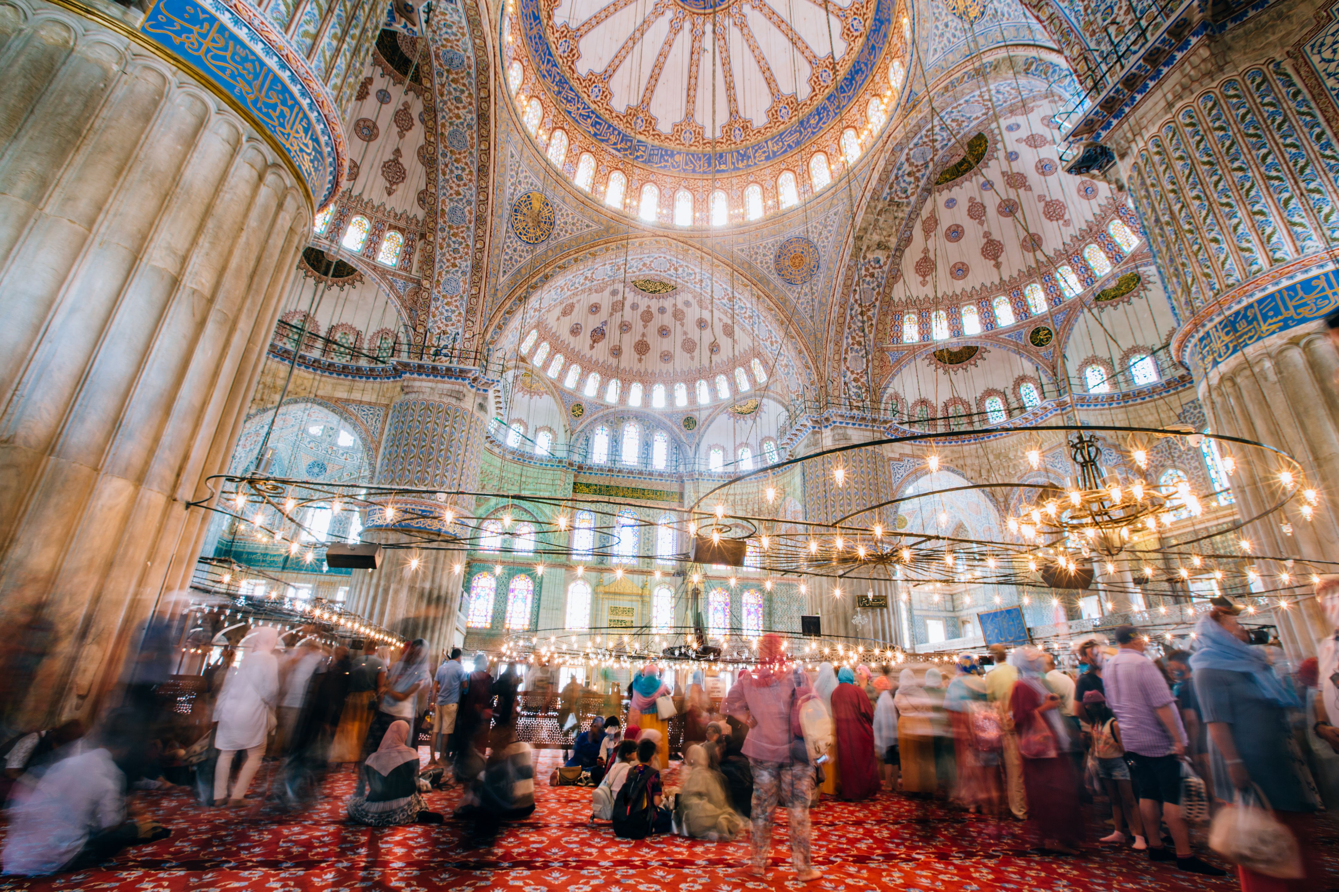 Istanbul's Blue Mosque: How to Visit Respectfully (and When to Go for No Crowds)