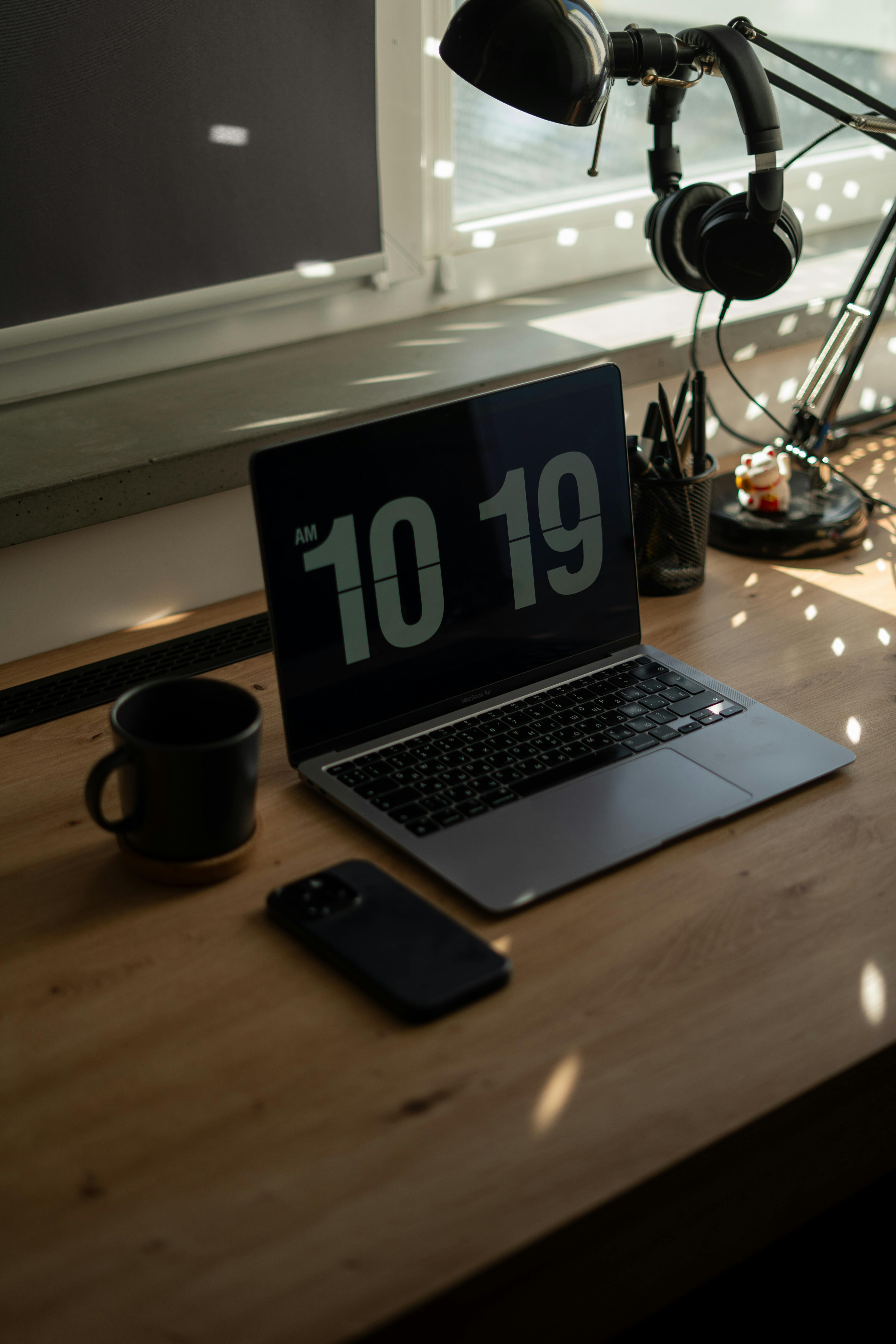 10 Most Common Distractions That Kill Productivity