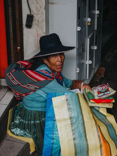 Woven hats & bags