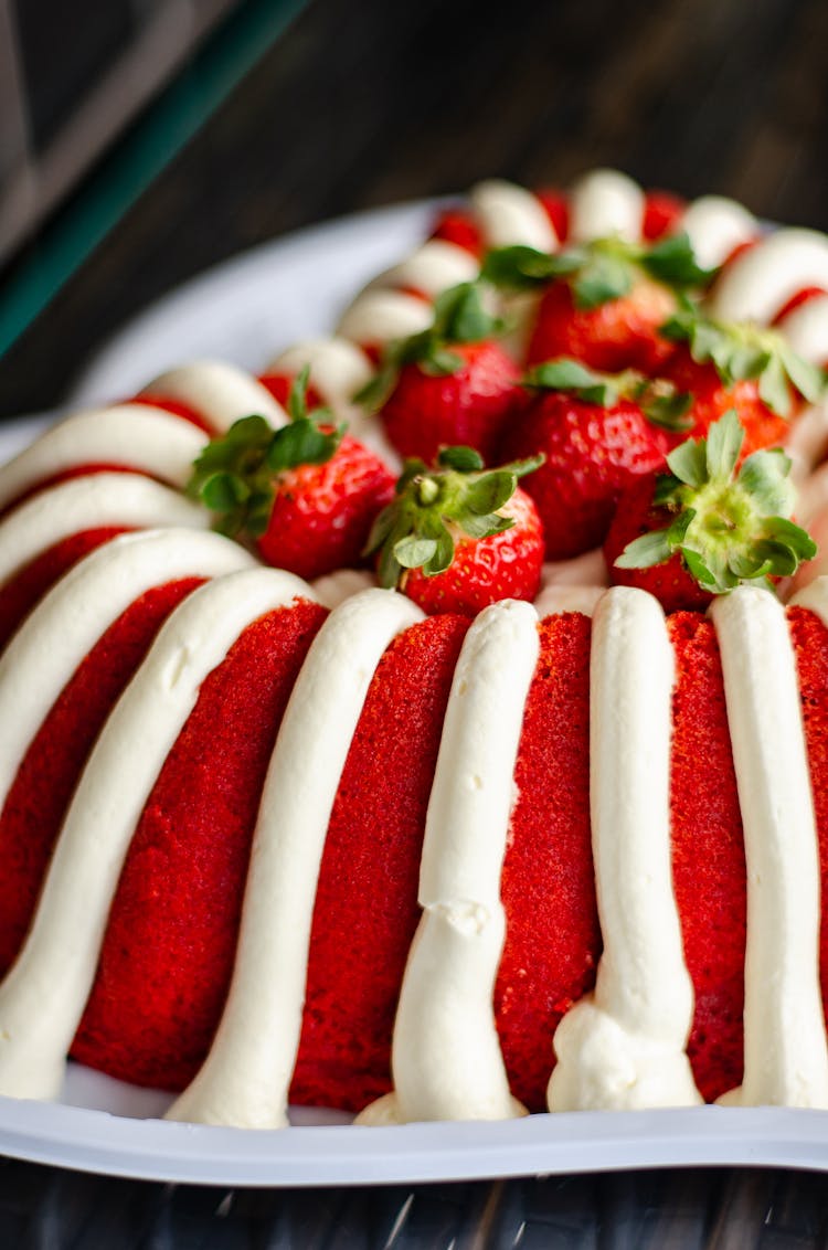 Strawberry Cake