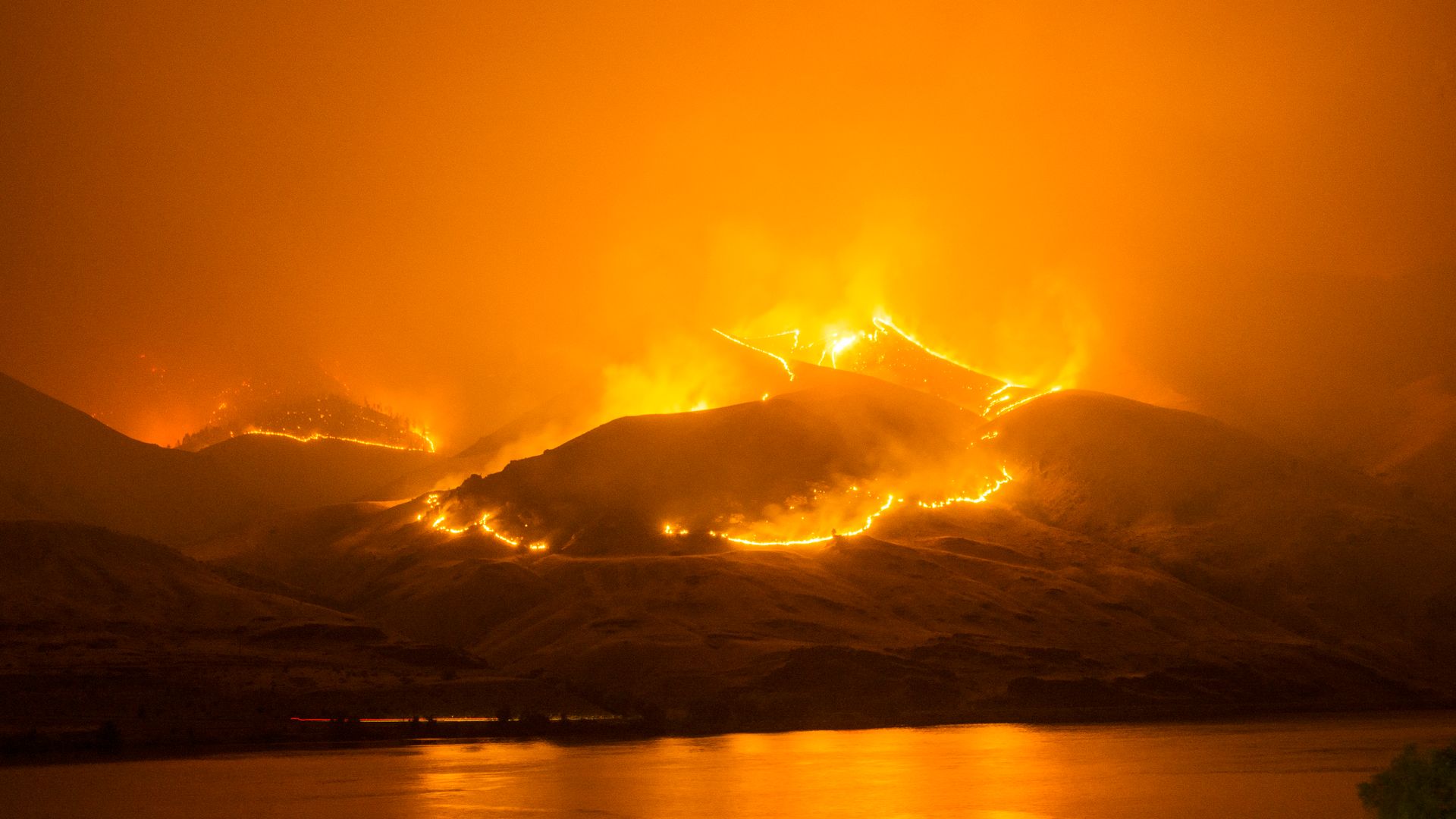 wild fire on mountains